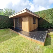Not only do we offer the beautiful Western Red Cedar with it's array of colour tones ranging from creams, reddish-chocolate browns to salmon-pinks, we can also clad our buildings in an attractive Thermowood. 🤎

This environmentally friendly, heat treated timber has many pleasing properties including low maintenance, high durability and versatility! 🌱

Here we have a 4m x 3m CANOPY design in Thermowood + additional composite decking area in anthracite grey 🤩

Get in touch to start planning your bespoke luxury garden room!
info@contemporarygardenrooms.uk
www.contemporarygardenrooms.uk
📞 07762706171 / 07557 868533

If you'd like to know more details regarding our finance options please ask 📊
#gardenroom #gardenrooms #gardenroomsuk #bespoke #thermowood #composite #durable #versatile #studio #buynowpaylater